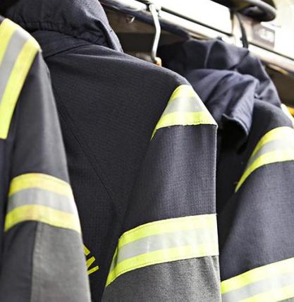 Risiken für Feuerwehrkräfte senken – durch fachgerechtes Waschen und Trocknen
