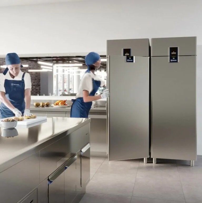 Summer refrigerator maintenance tips to reduce waste and unexpected costs
