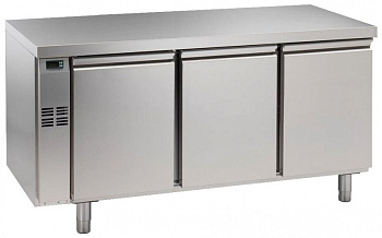 Electrolux Professional HB3PR KÜHLTISCH 3 TÜREN, -2+10°,ZENTRALE KÄLTE (Code 728264)