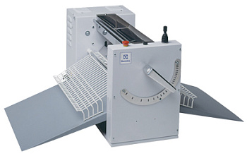 Electrolux Professional LMP5001 TEIGAUSROLLMASCH., TISCH, 500MM, 230V (Code 603533)