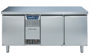 Electrolux Professional RCEF3M3 TIEFKÜHLTISCH,440L,3TÜREN,SMART ELEKTR (Code 726587)