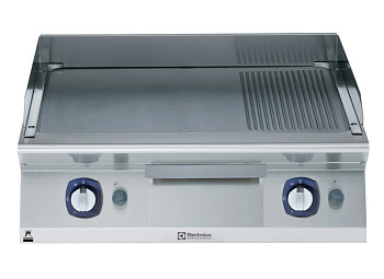 Electrolux Professional E7IIMTAOMEI Modulare Großküchengeräteserie 700XP 800mm Gasbratplatte, glatte und gerippte Platte aus gebürstetem Chrom (Code 371414)