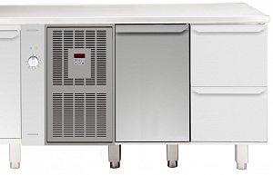 Electrolux Professional TRES1V7T REFRIGERATED CUPBOARD WITH 1 DOOR 960MM (121939)