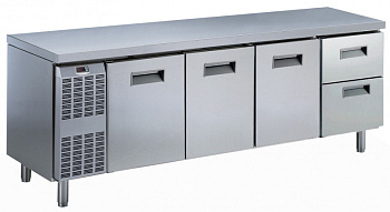 Electrolux Professional RCSN4M32 KUEHLTISCH, 3 TUEREN+2 LADEN, -2/+10°C (Code 726148)