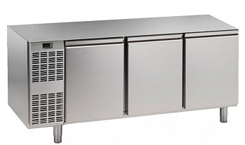 Electrolux Professional HBF3PN TK-TISCH 3 TÜREN -20° OHNE DECKPLATTE (Code 728571)